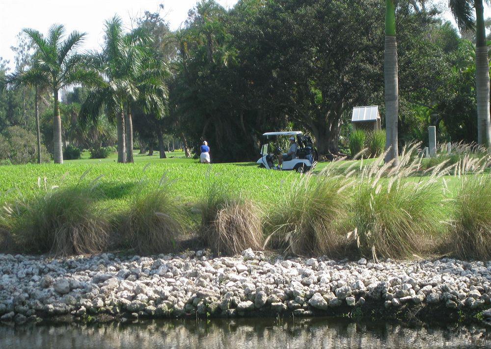 Hollywood Beach Golf Resort Esterno foto