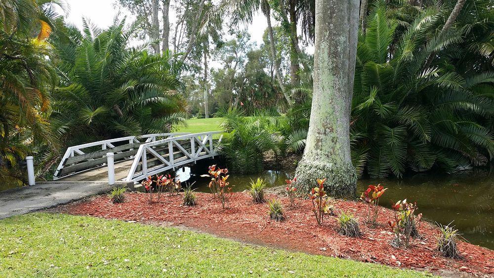 Hollywood Beach Golf Resort Esterno foto